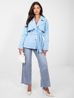 Jasnoniebieski przejściowy płaszcz z paskiem RUE PARIS 