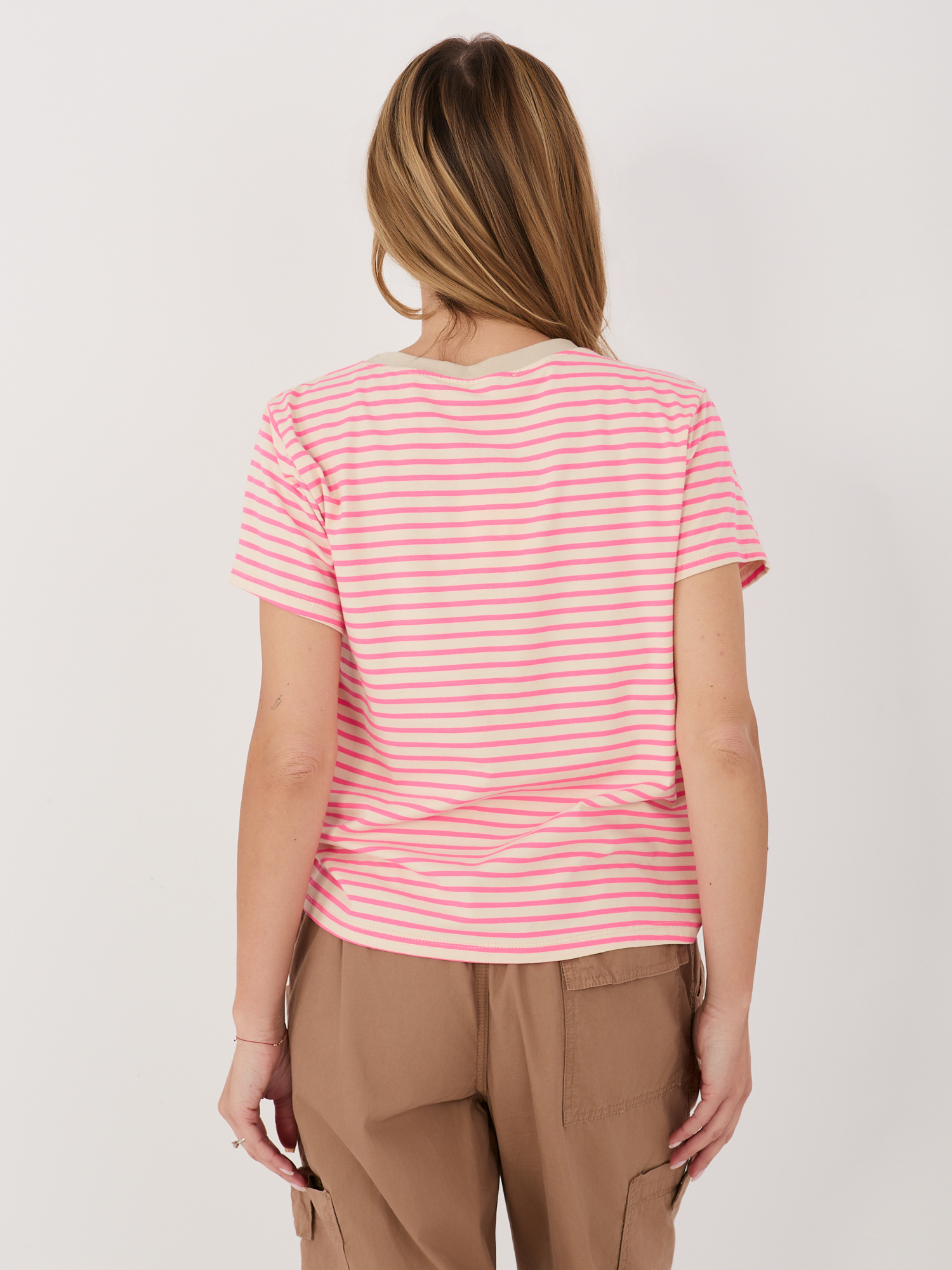 T-shirt beżowy