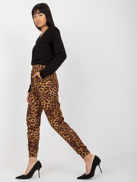 Hurtownia Ciemnobeżowo-czarne spodnie dresowe w panterkę