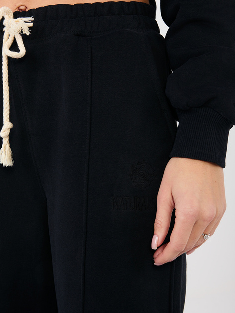 Czarny dresowy komplet z haftem NATURAL SIDE