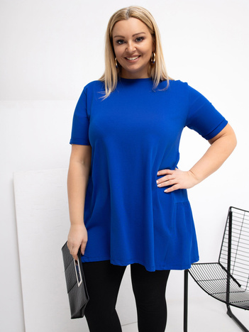 Kobaltowa długa bluzka plus size z falbaną