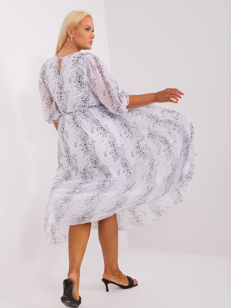 Hurtownia Biała sukienka plus size z falbaną