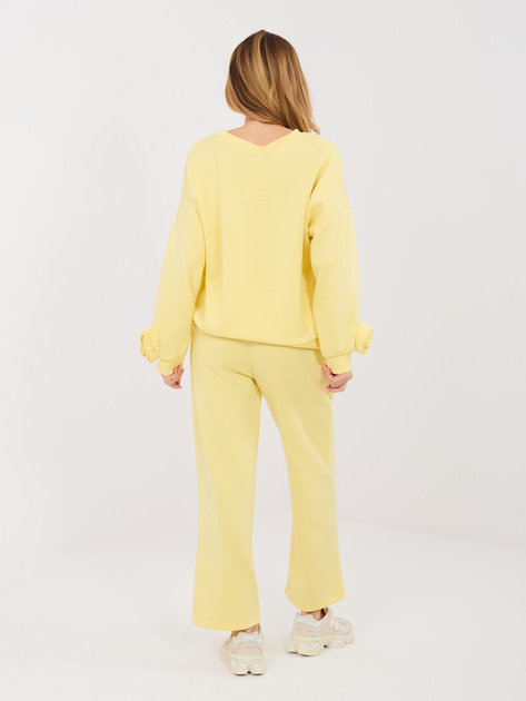 Pastelowy żółty damski komplet z prostymi spodniami