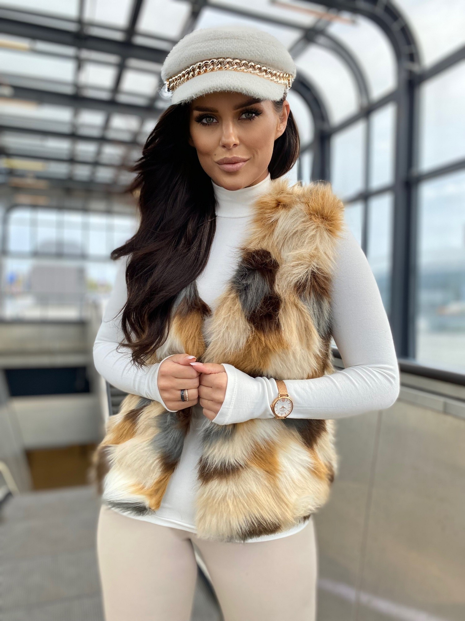 Dillie Beige Faux Fur Vest