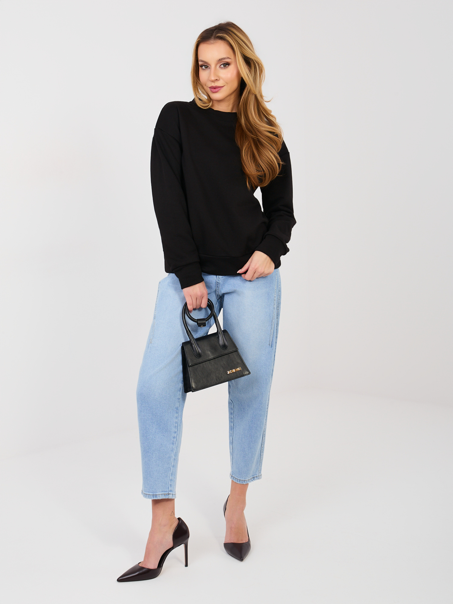 Czarna damska bluza oversize bez kaptura
