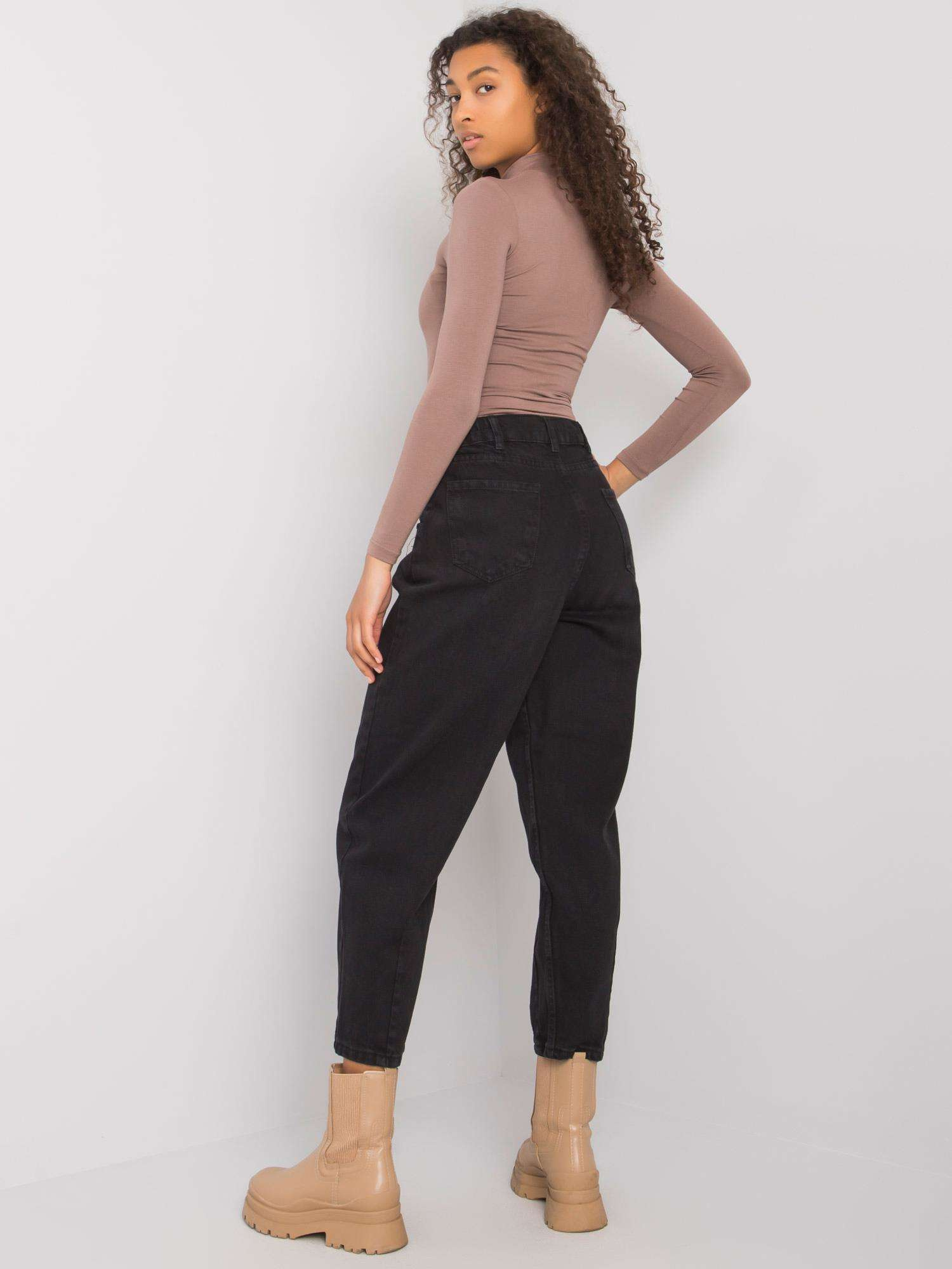 Schwarze Mom-Jeans Oakville.