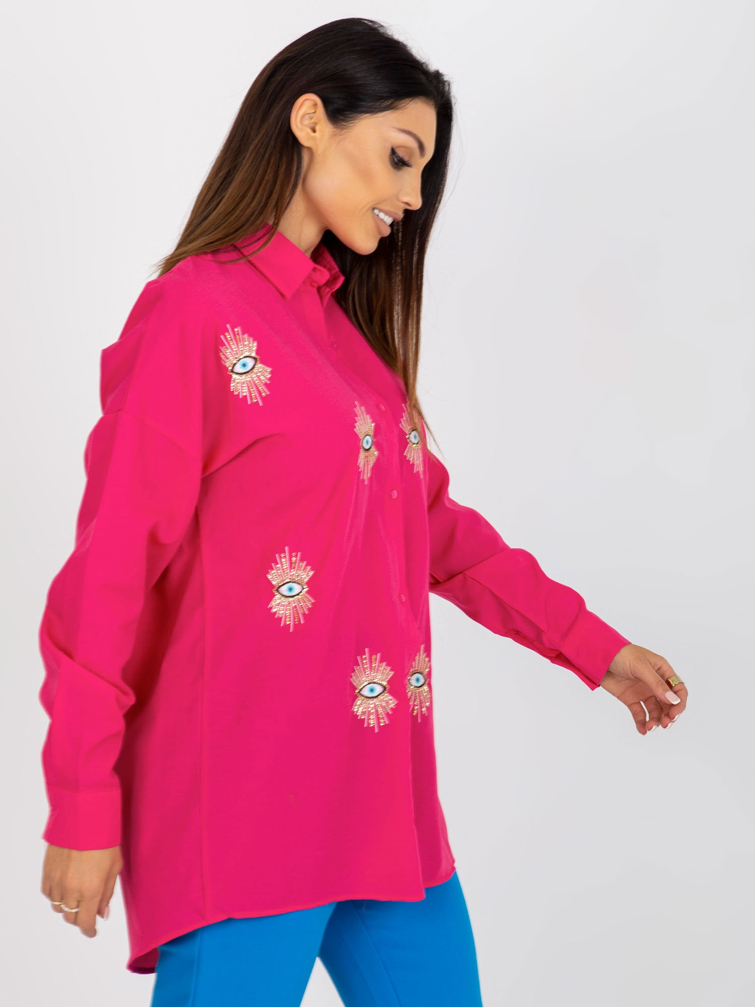 Hurt fuchsia oversized shirt with button closure.