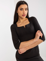 Hurtownia Czarna mini sukienka koktajlowa z rękawem 3/4