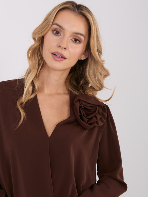 Brązowa elegancka bluzka z gumką na dole