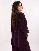 Dunkellila Cordbluse aus dem Set.