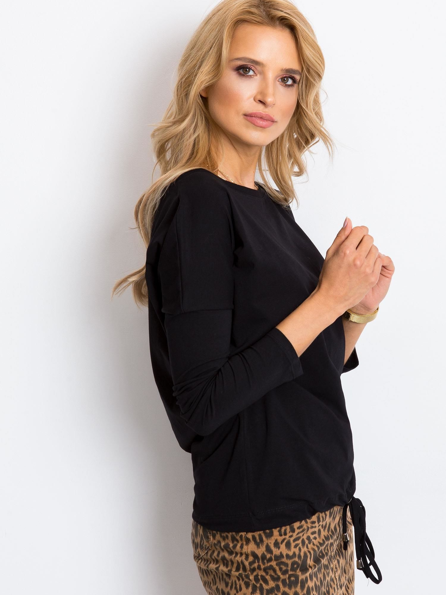Czarna bluzka basic z bawełny Carla