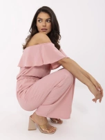 Brudnoróżowy damski kombinezon z falbaną