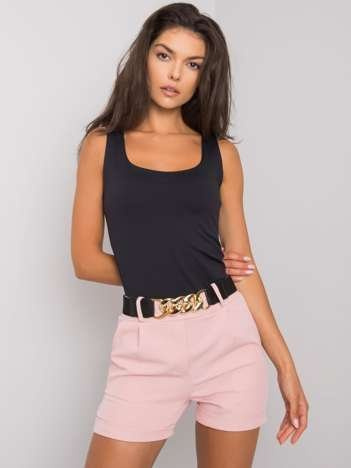 Schmutzig-rosa Shorts mit Gürtel von Laurell.