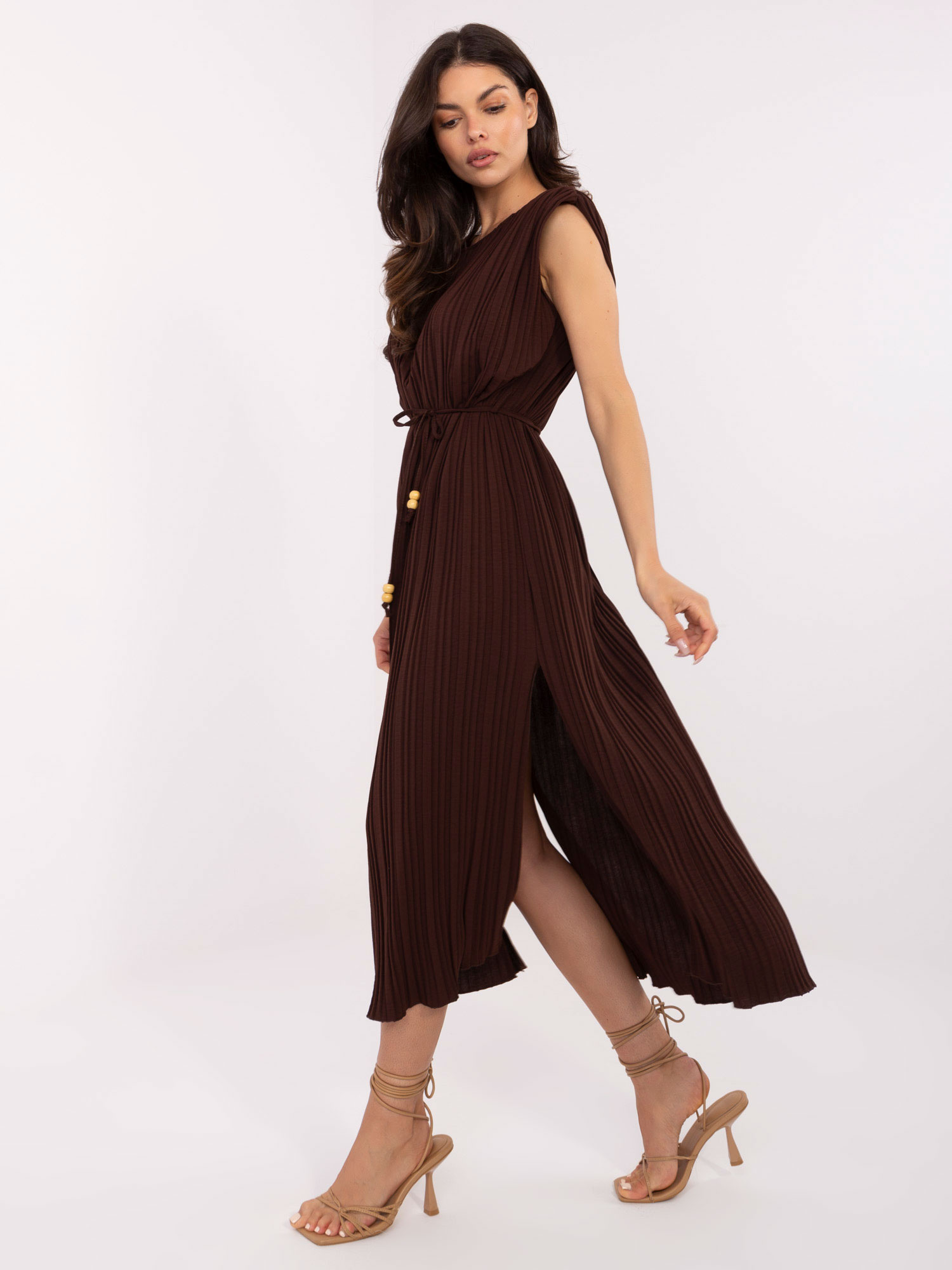 Dark brown midi dress with pleats.