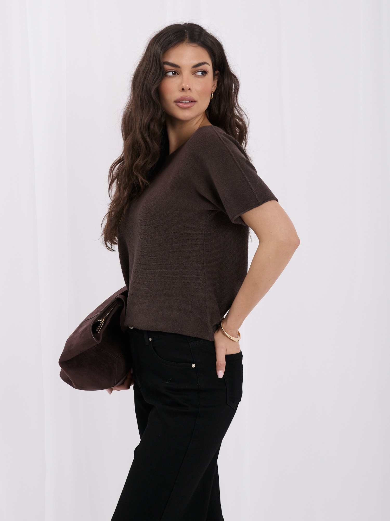 Chocolate double-sided short-sleeve sweater.