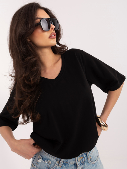 Czarny asymetryczny t-shirt basic z bawełny RUE PARIS