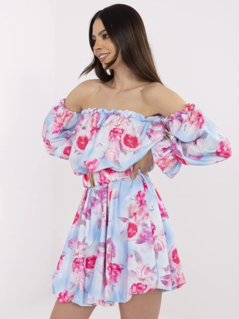 Niebiesko-różowa sukienka hiszpanka z paskiem