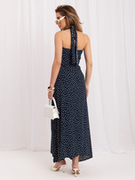 Dunkelblaues Sommerkleid mit Halsband.