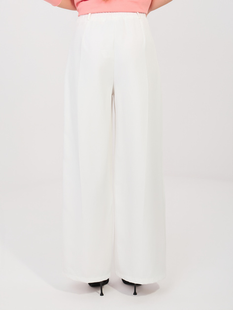 Ecru eleganckie spodnie z zakładkami RUE PARIS