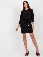 Hurt Czarna mini sukienka dresowa ze ściągaczem OCH BELLA