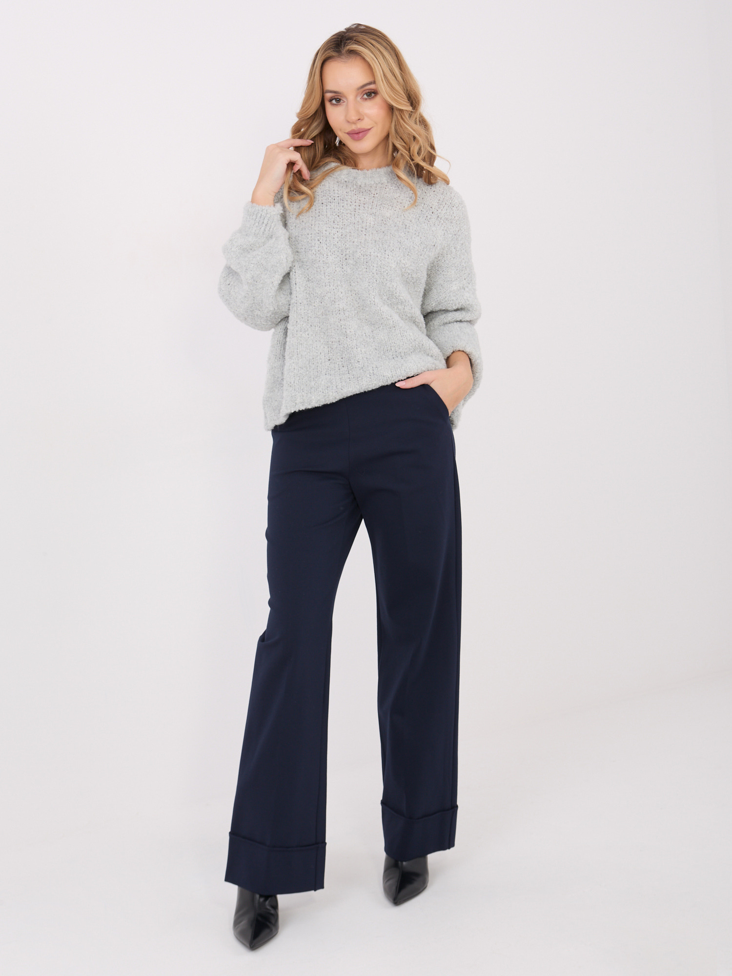 Sweter szary
