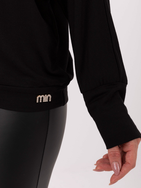 Czarna damska bluzka o kroju nietoperza