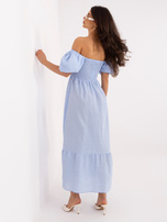 Jasnoniebieska rozkloszowana sukienka na lato