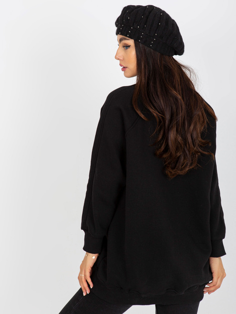 Hurt Czarna damska czapka zimowa z aplikacją