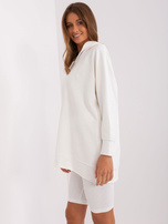 Hurt Ecru women's casual set with shorts.