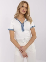 Ecru dopasowana bluzka z jeansowymi wstawkami