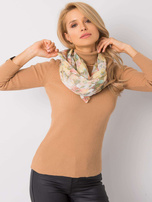 Żółta chusta w kwiaty