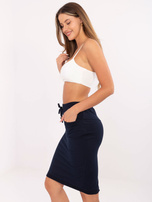 Granatowa dresowa spódnica z kieszeniami BASIC FEEL GOOD 