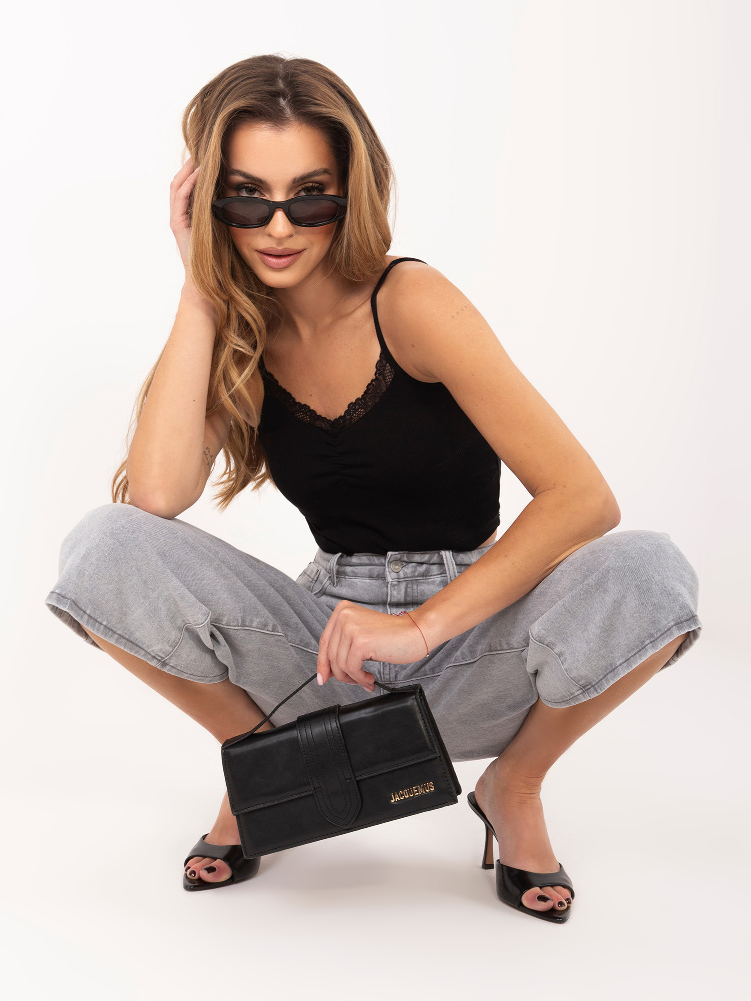 Czarny krótki top basic w prążki RUE PARIS
