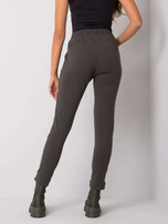 Ciemne khaki spodnie dresowe z napisami Peyton