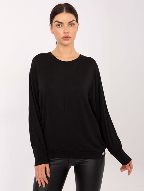 Czarna damska bluzka o kroju nietoperza