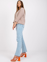 Ciemnobeżowa bluzka z aplikacją Sara 