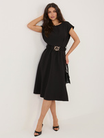 Czarna midi sukienka z krótkim rękawem