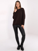 Schokoladenfarbener Basic-Pullover mit längerem Rücken RUE PARIS.