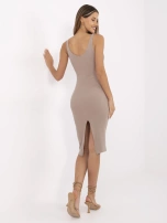 Ciemnobeżowa dopasowana sukienka na lato RUE PARIS 