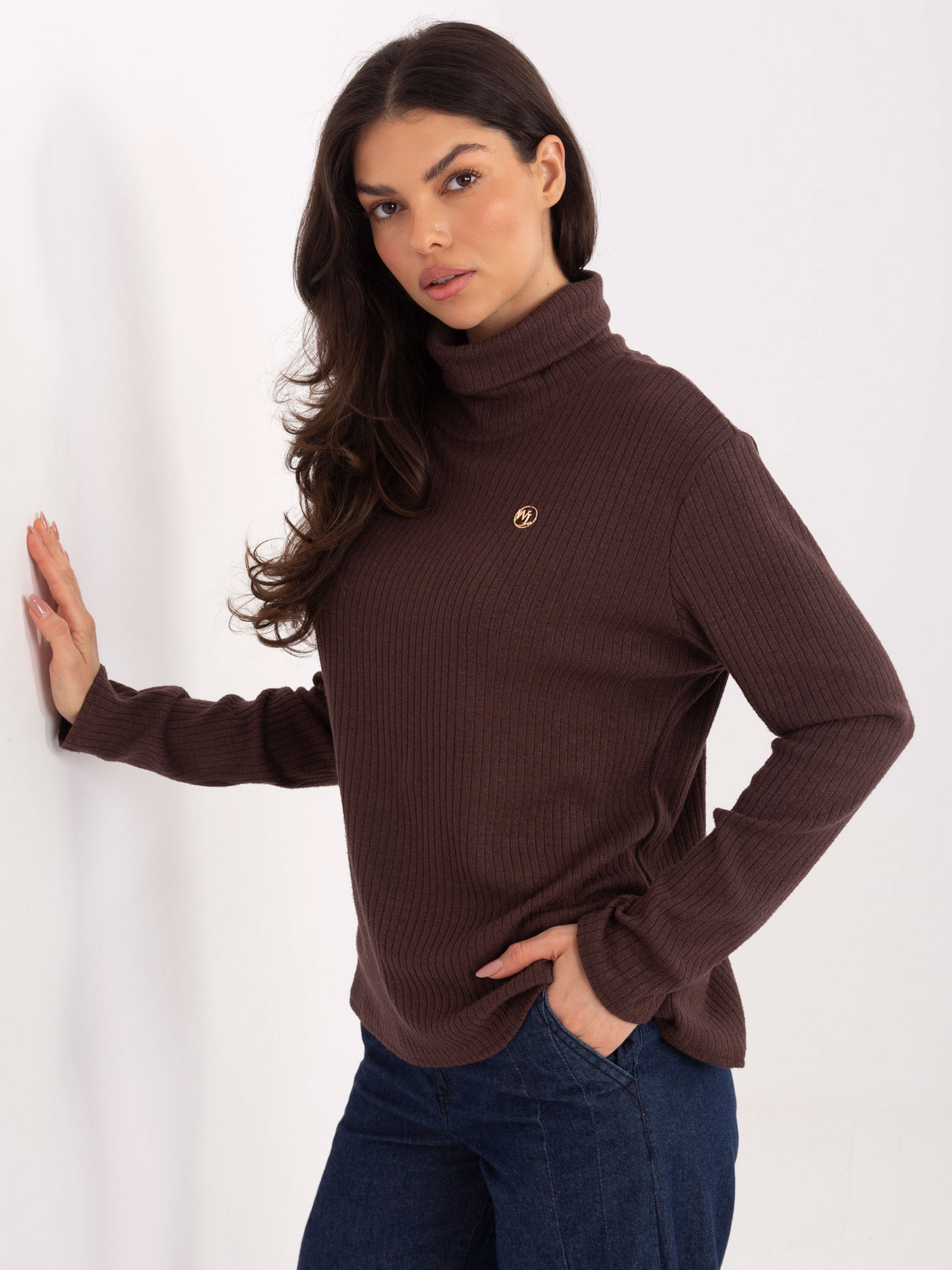 Sweter brązowy