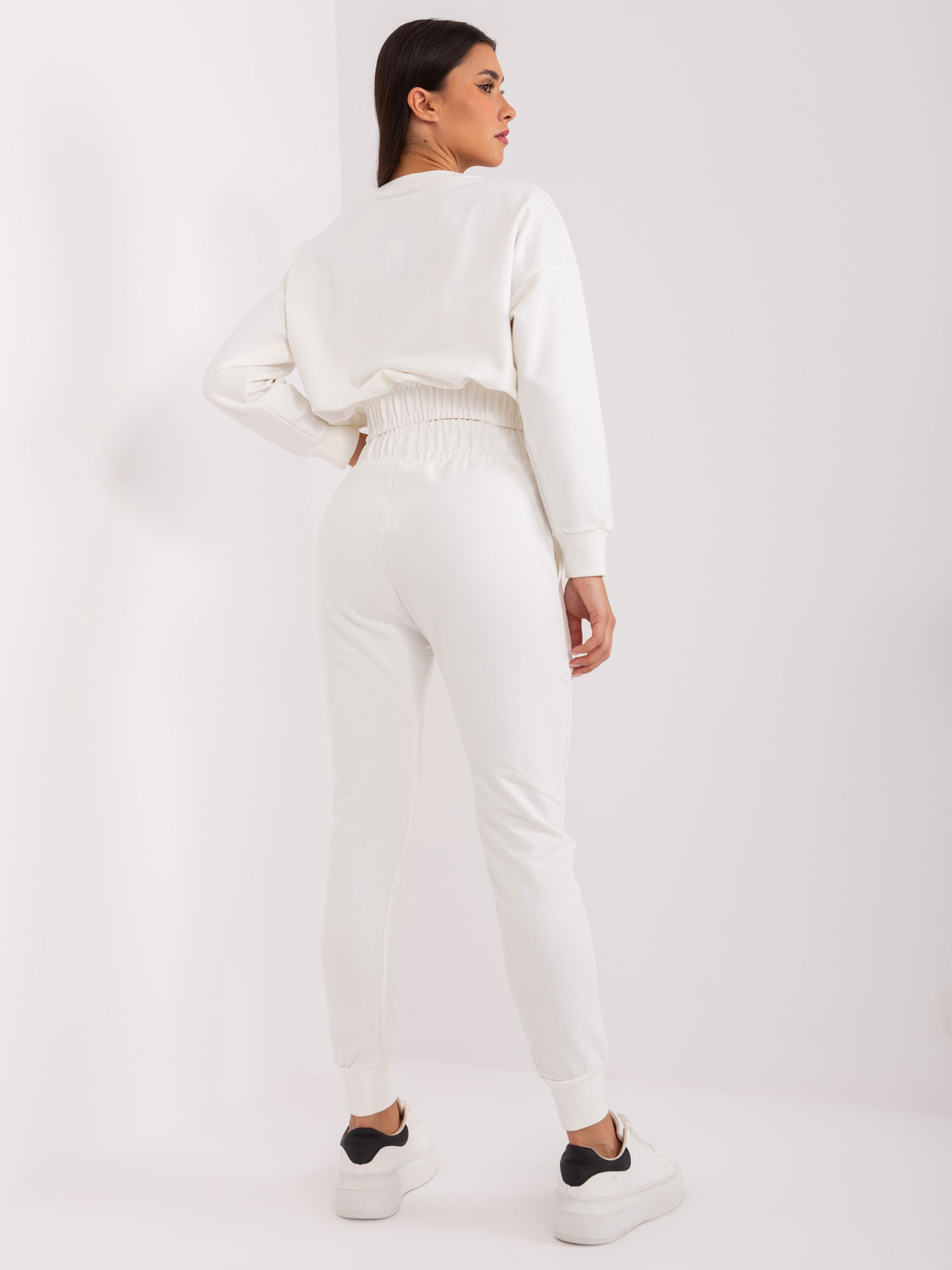 Wholesale Ecru casual set with a short sweatshirt.