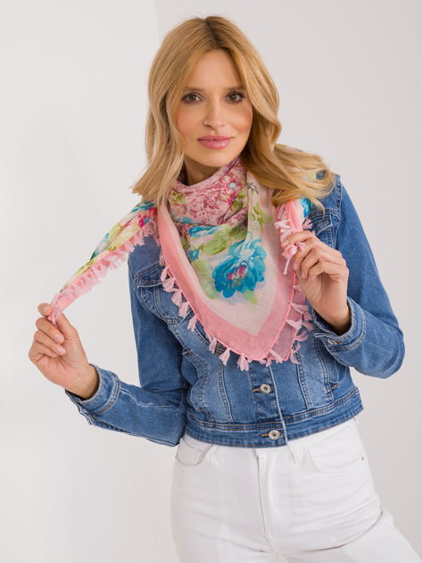 Hurt Jasnoróżowa damska chusta w kwiatowy wzór