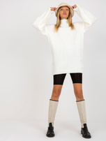 Hurt Ecru mini sukienka oversize z dzianiny Violetta RUE PARIS 