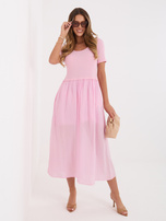 Jasnoróżowa rozkloszowana sukienka z podszewką 