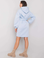 Jasnoniebieska sukienka dresowa z paskiem Raella