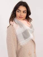 Hurt Brzoskwiniowa damska chusta z frędzlami