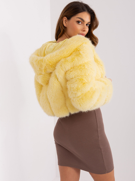 Hurt Jasnożółta krótka kurtka damska ze wstawkami z ekoskóry