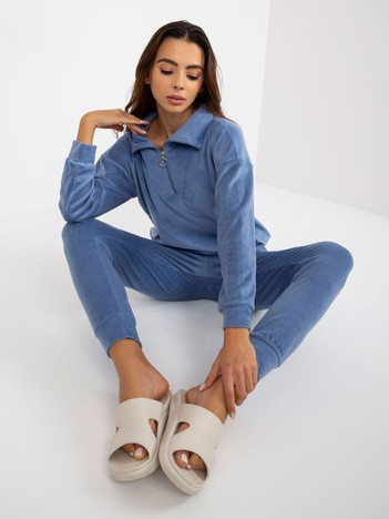 Hurtownia Niebieska ciepła piżama welurowa z bluzą