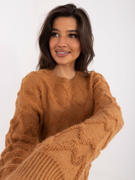 Hurt Jasnobrązowy damski sweter oversize we wzory