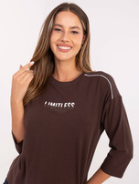 Czekoladowa damska bluzka z okrągłym dekoltem